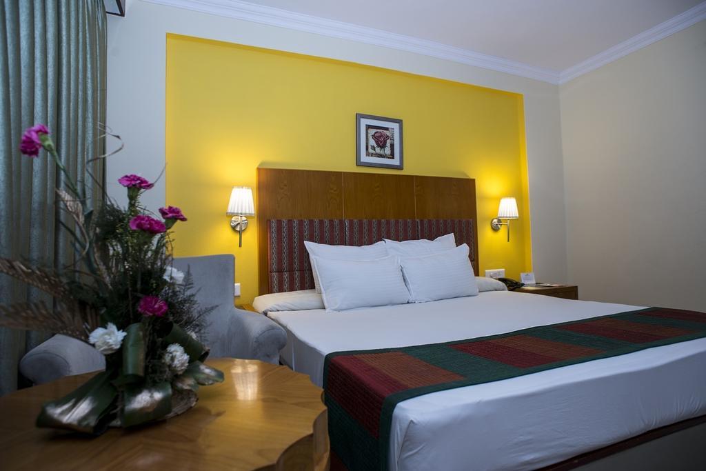 Hotel Jaipur Palace Rum bild