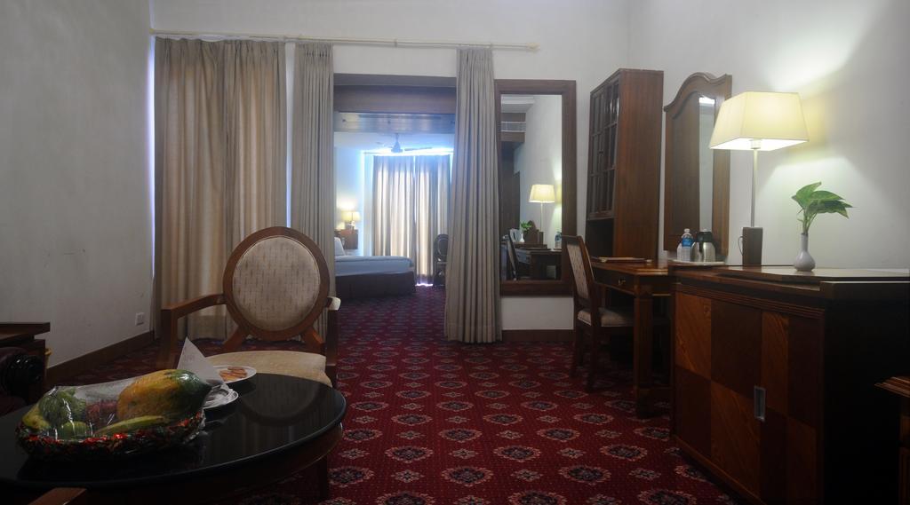 Hotel Jaipur Palace Rum bild