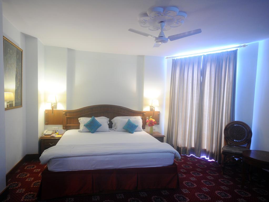 Hotel Jaipur Palace Rum bild