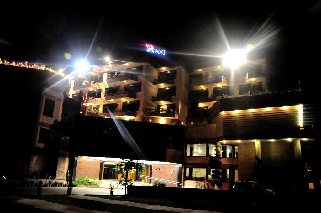 Hotel Jaipur Palace Exteriör bild